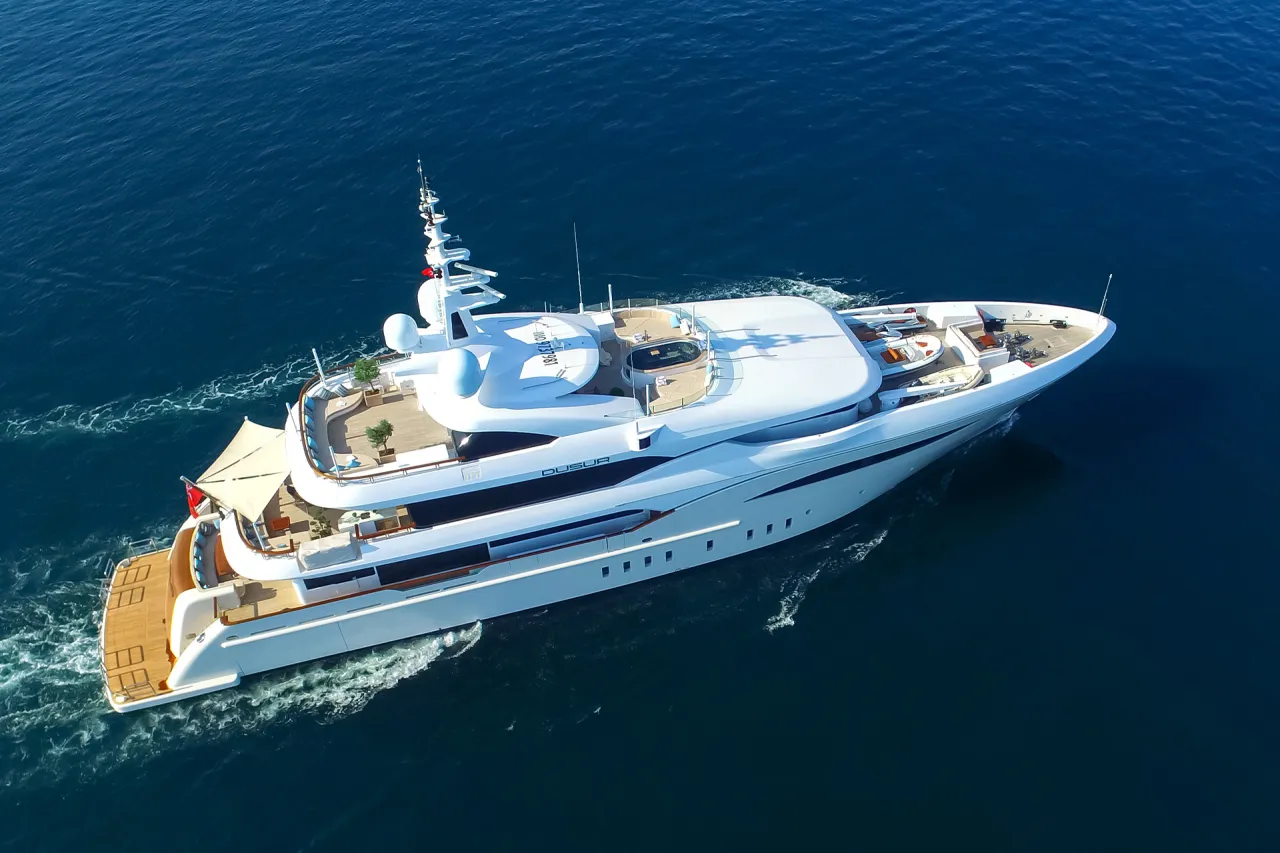 Bilgin 164 Dusur (As a distinguished member of the Bilgin 164 series, Dusur embodies a harmonious balance of elegant aesthetics and voluminous interiors. Spanning approximately 50 meters, this yacht offers a commanding yet graceful presence on the water, hinting at the luxurious experiences that lie within. )