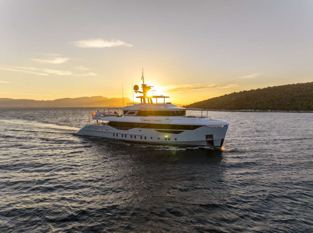 discover-m-y-kasif:-the-ultimate-explorer-yacht-at-cannes-yachting-festival--monaco-yacht-show